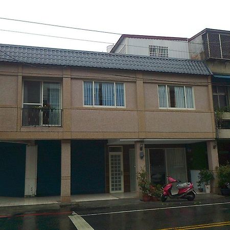 花蓮市Leisure Manアパートメント エクステリア 写真